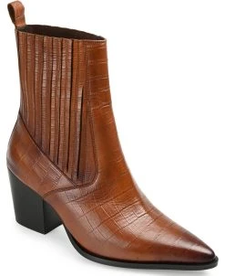 Journee Signature Women's Markka Bootie