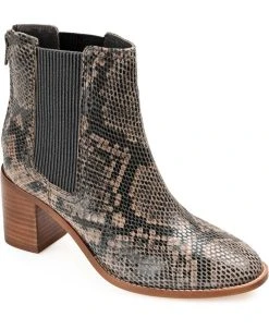 Journee Signature Women's Tazlyn Bootie